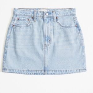 Abercrombie & Fitch High Rise Denim Skirt